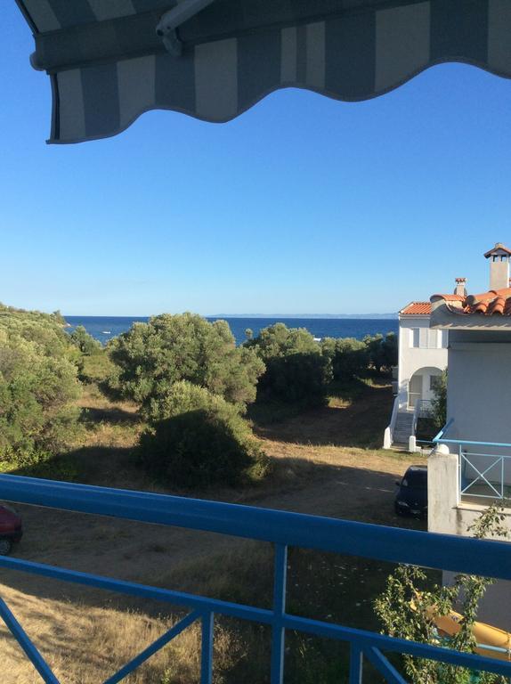 Red House Villa Gerakini Oda fotoğraf